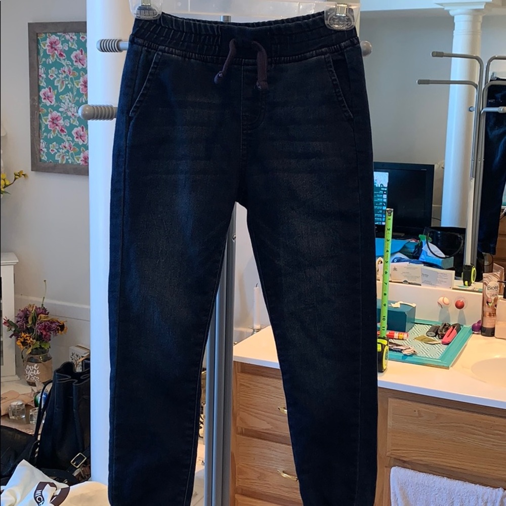 3/$25 Kid Joe’s Jeans joggers size 7